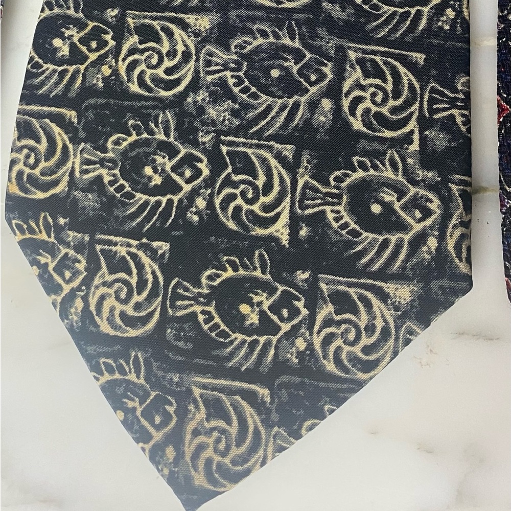 7 Vintage Silk Ties Fendi, Givenchy, Dior, Balmain, PierreCardin, Boss, Ken Cole - Picture 13 of 16